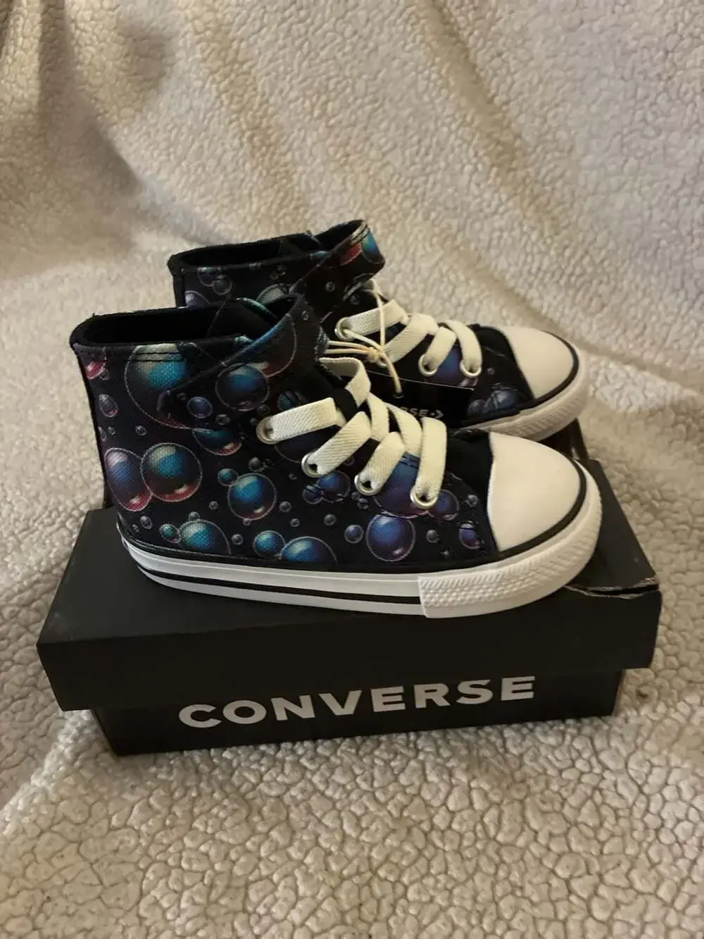 Converse Chuck Taylor All Star CTAS 1V Hi Bubble Print Infant Sneakers